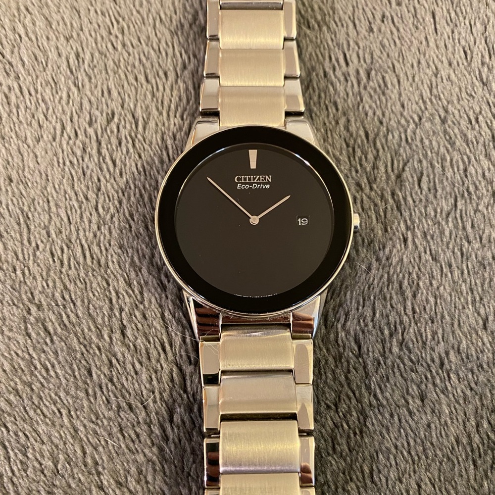 Citizen EcoDrive Men’s Watch Silver